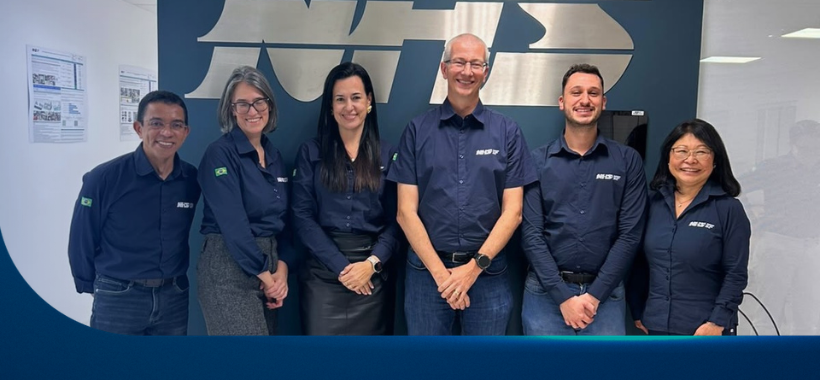 Equipe da NHS e a gestão Lean na operação industrial